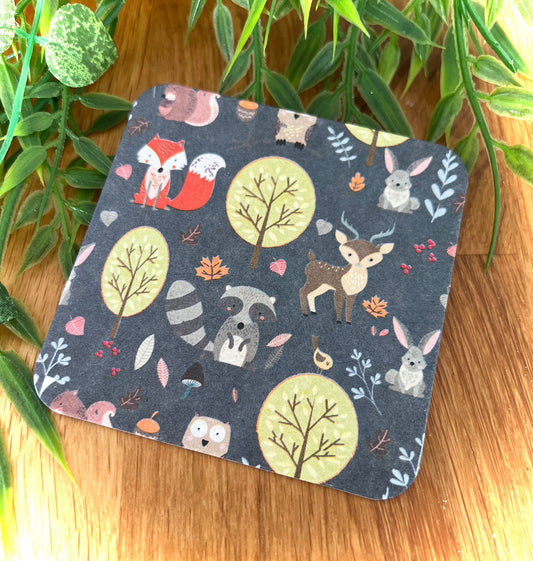 Untersetzer Motiv Waldtiere - niedliche Tiere aus dem Wald auf einem Bierdeckel - 50 Stück