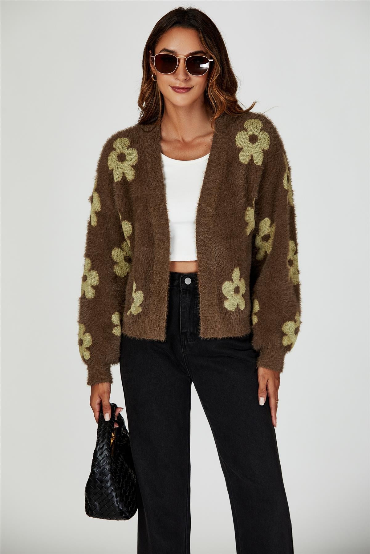 Strickjacke mit Blumenmuster in Braun