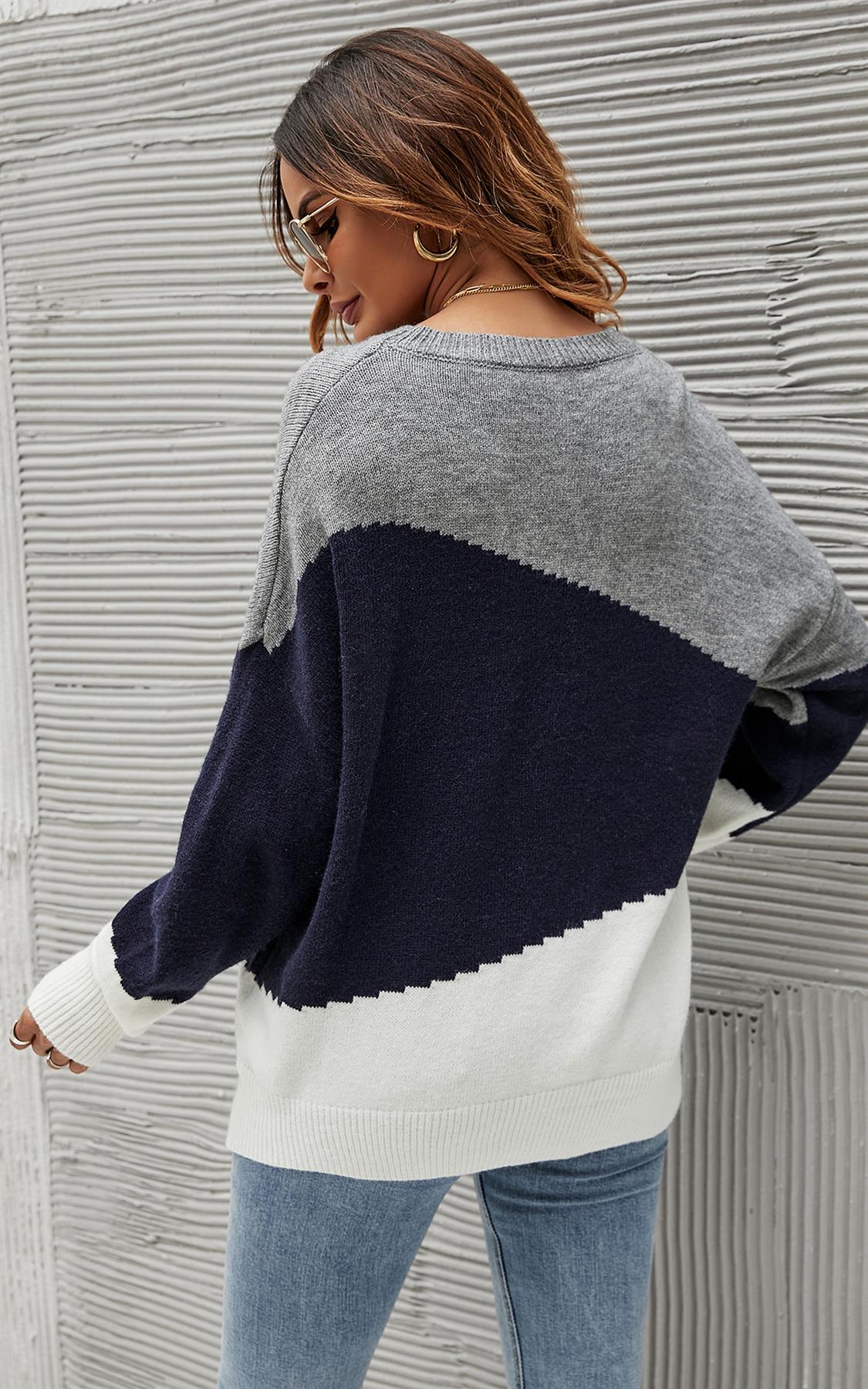 Strickpullover Colorblock Navy und Weiss in Grau