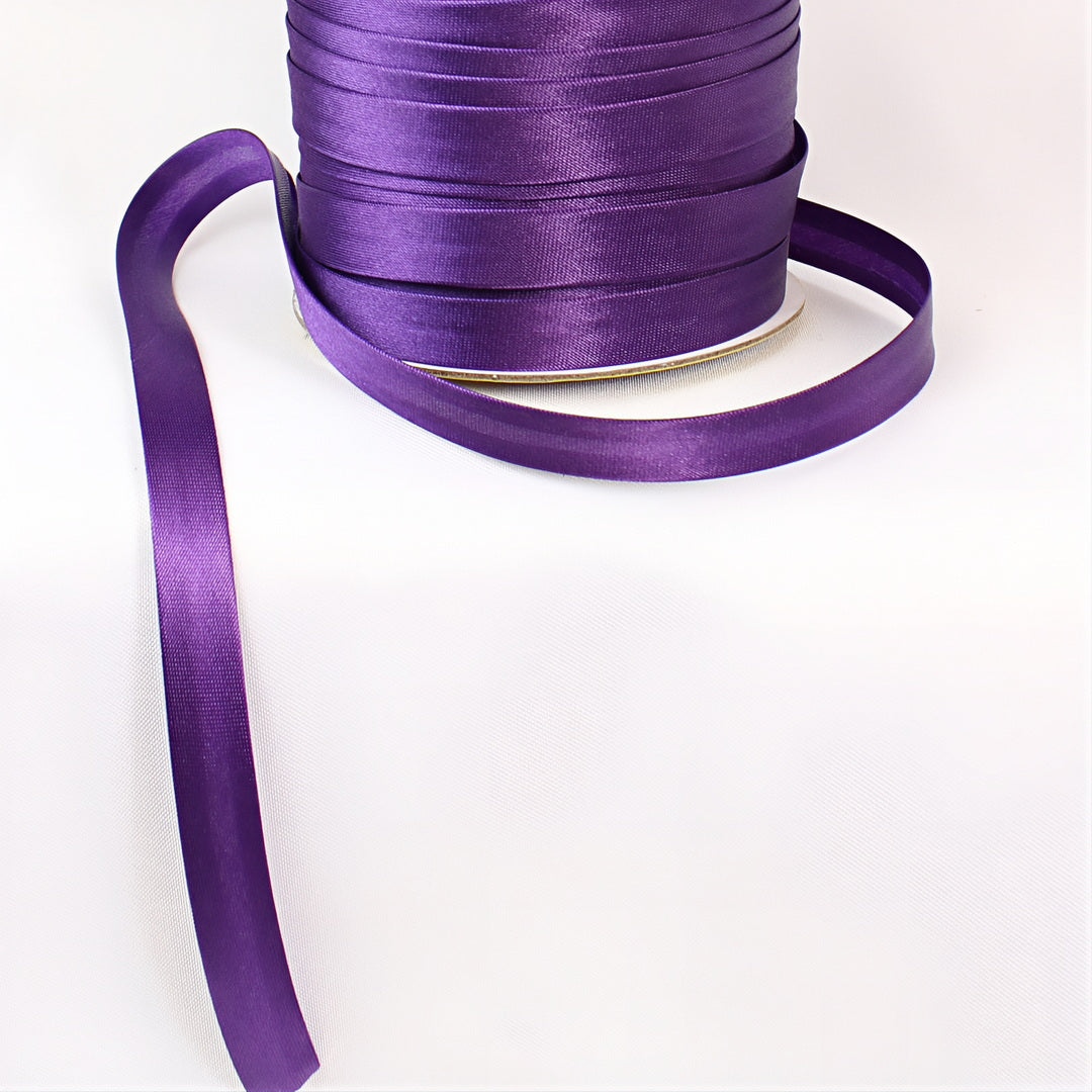 Satin Schrägband | Breite 15 mm - gefalzt