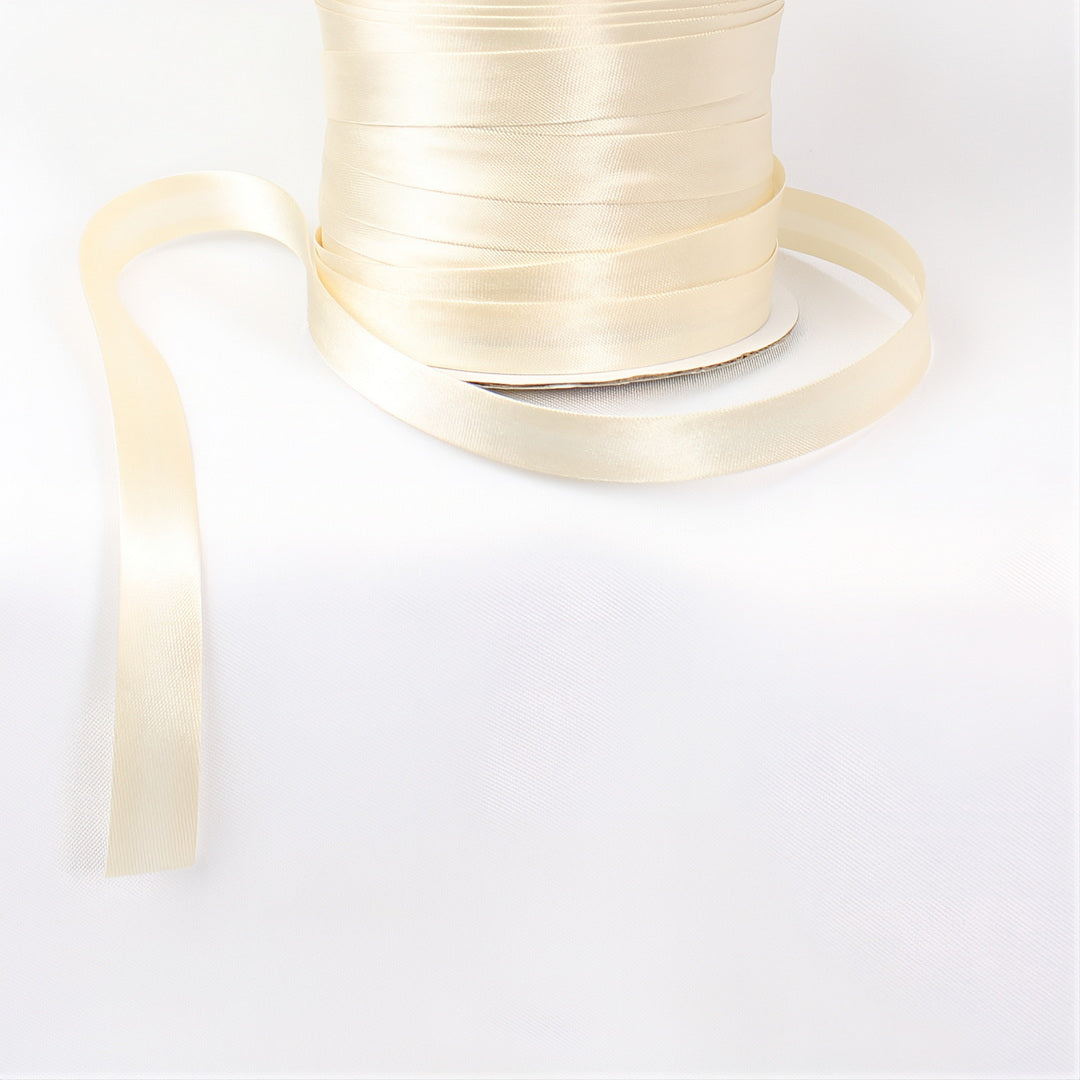 Satin Schrägband | Breite 15 mm - gefalzt