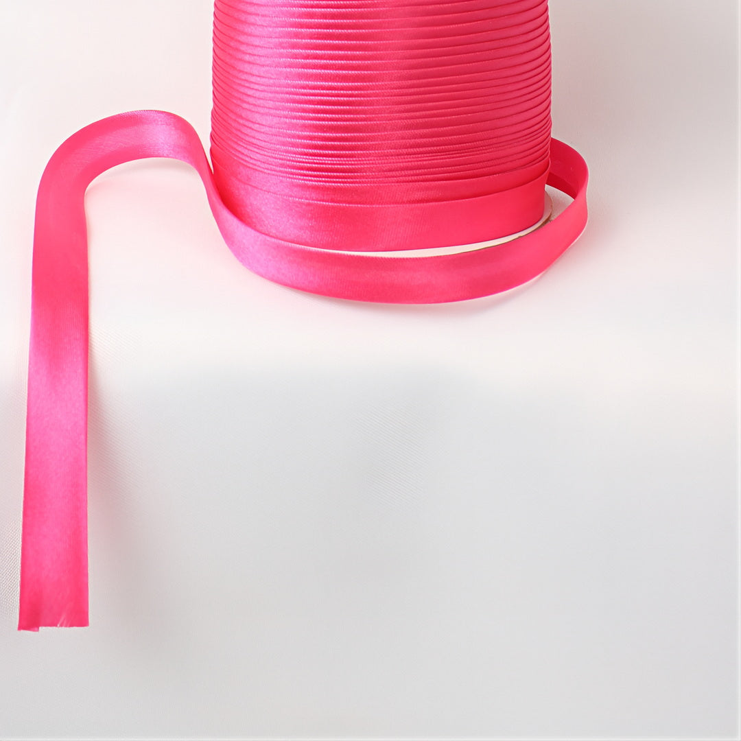 Satin Schrägband | Breite 15 mm - gefalzt