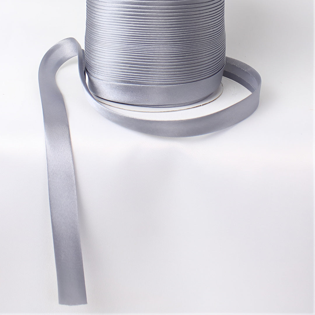 Satin Schrägband | Breite 15 mm - gefalzt
