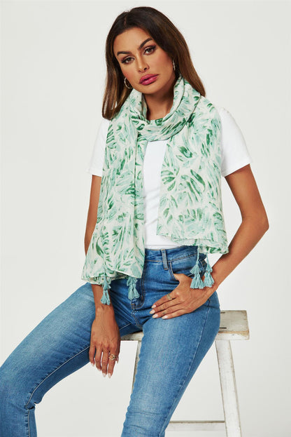 Tropical Leaf Print Tassel Scarf In Green