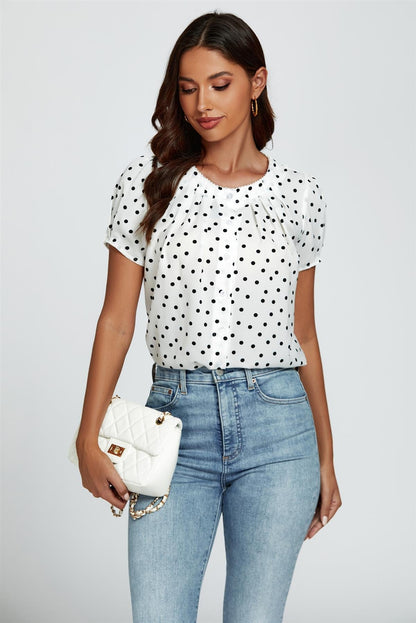 Top mit Punktedruck und Kurzarm in Weiss