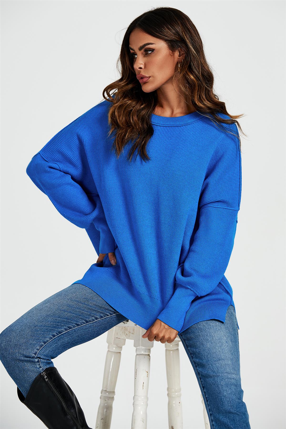 Oversize-Strickpullover in Blau
