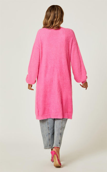Weiche Strickjacke, entspannte Passform in Fuchsia-Pink