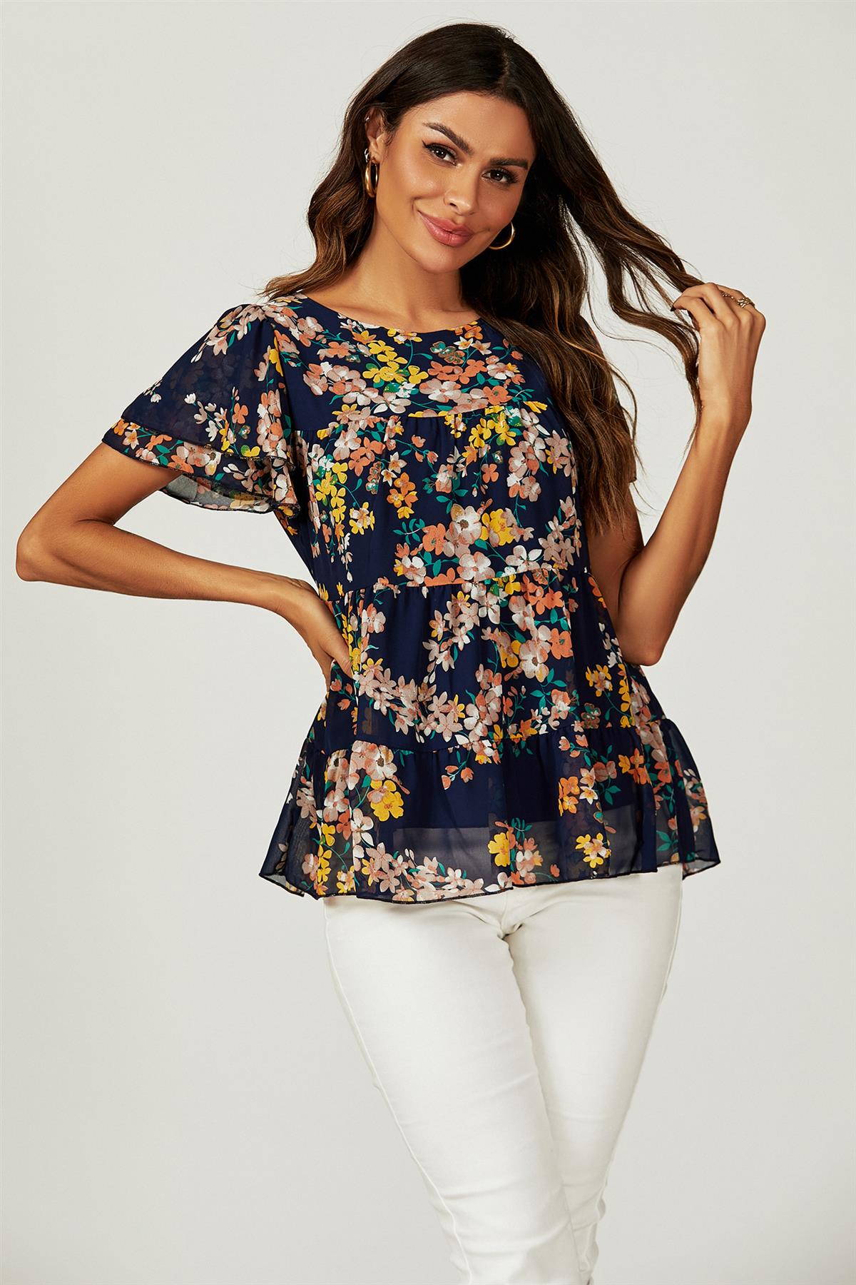 Bluse mit Blumensaum, Smok & Engelärmeln in Navy