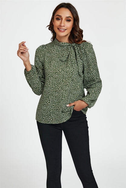Bluse mit Blumendruck & Seitenbindung in Olive
