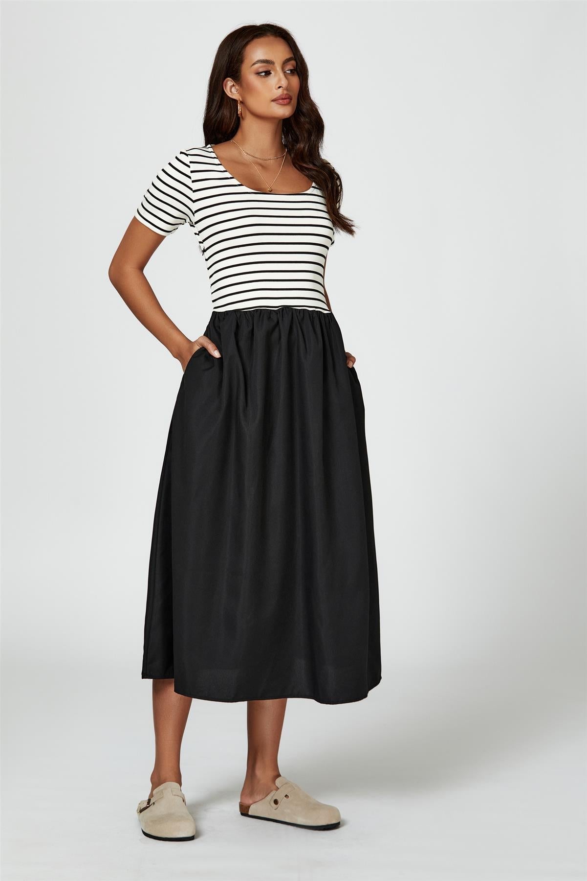 Kurzarm-Midi-Kleid mit Schwarz-Weiß-Streifen